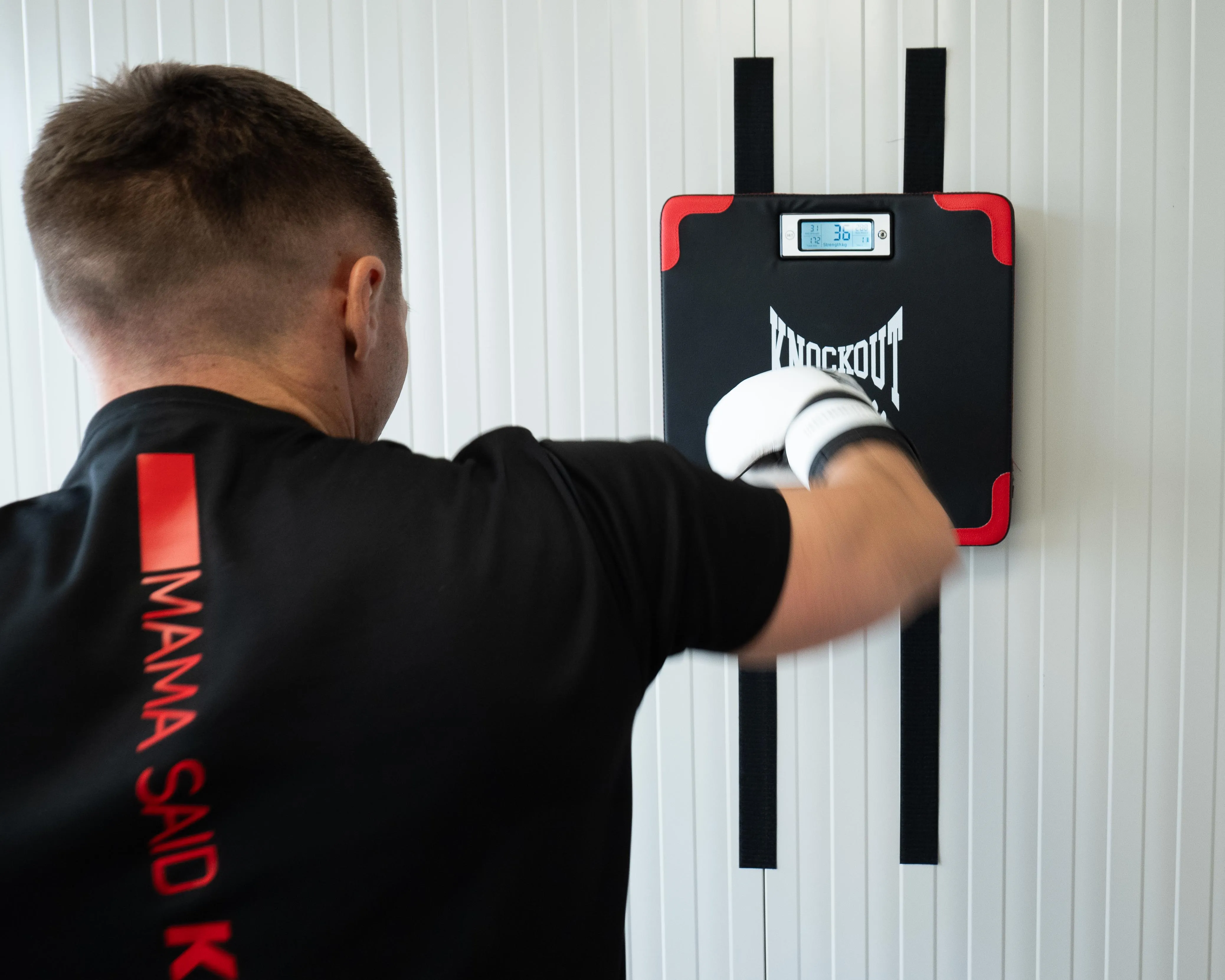 KNOCKOUT Smart Boxing Wall Pad